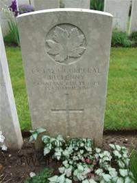 Etaples Military Cemetery - Penny, J U